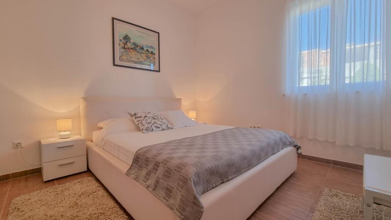Lea Lejlighed Novigrad Istria Eksteriør billede
